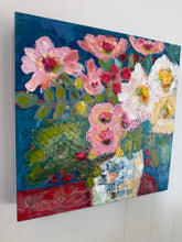 Load image into Gallery viewer, Miss Lovely Floral
