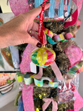 Load image into Gallery viewer, Hand painted Ornaments
